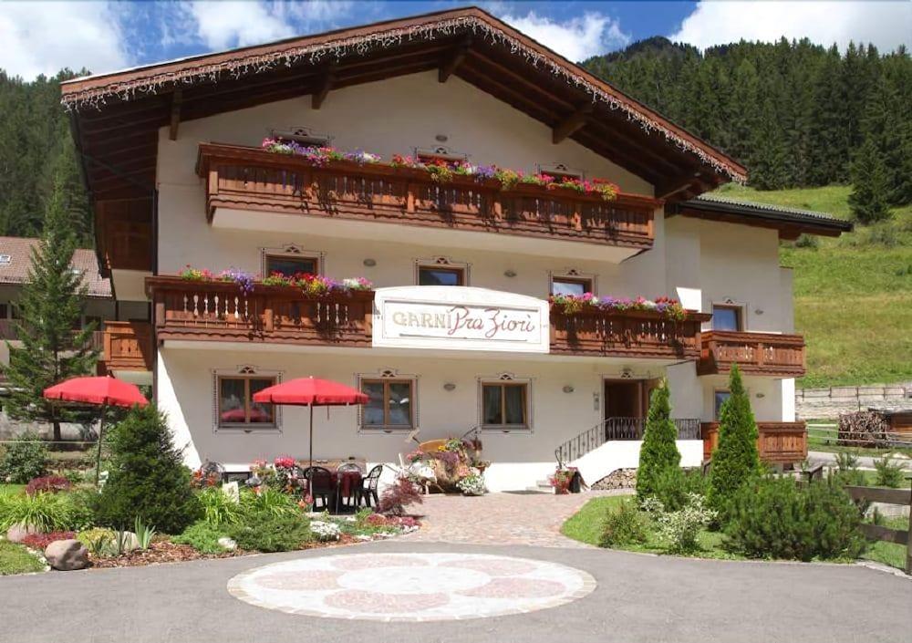 Hotel Garni Pra Fiori Campitello di Fassa Exterior foto
