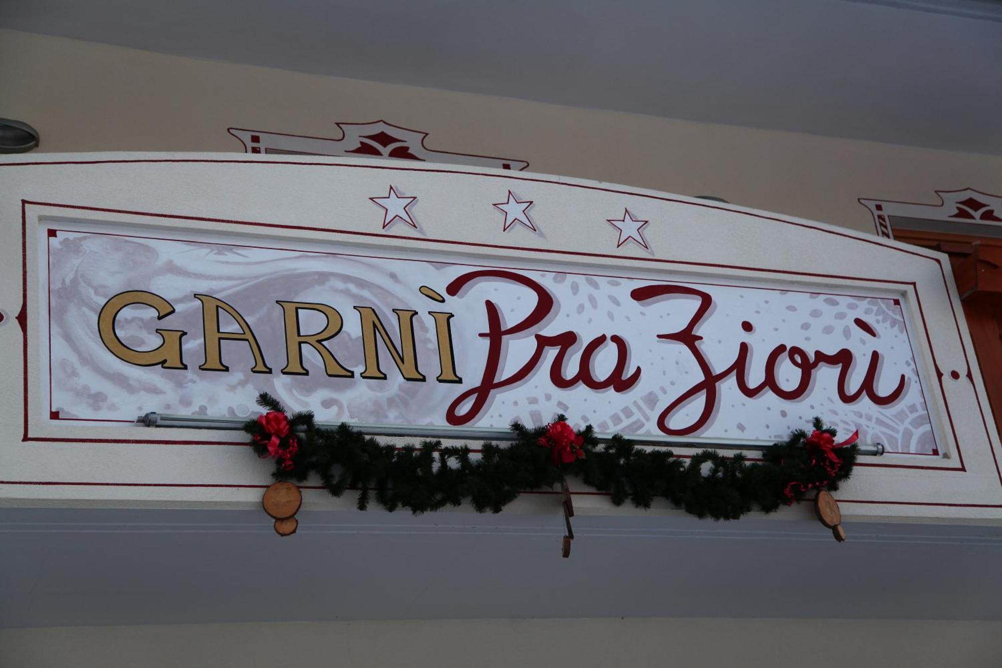 Hotel Garni Pra Fiori Campitello di Fassa Exterior foto