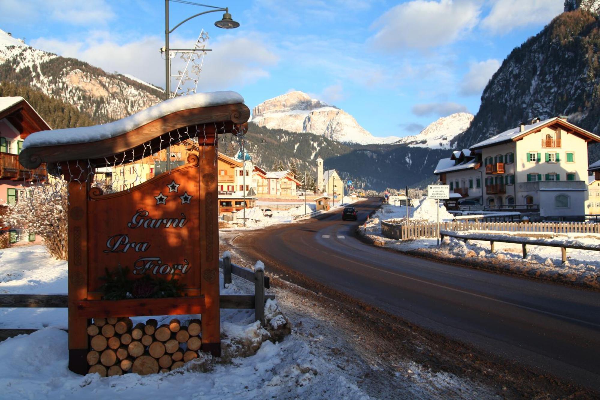 Hotel Garni Pra Fiori Campitello di Fassa Exterior foto