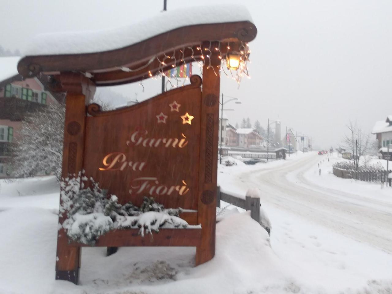 Hotel Garni Pra Fiori Campitello di Fassa Exterior foto